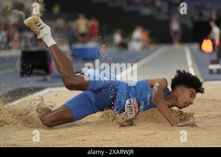 ROM, Italia. 8 giugno 2024. Atletica leggera, Campionati europei, Campionati europei: Mattia Furlani, Italia, finale salto lungo ai Campionati europei. Crediti: Michael Kappeler/dpa/Alamy Live News Foto Stock