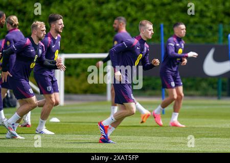 Enfield, Regno Unito. 6 giugno 2024. England Adam Wharton durante l'England Training session davanti all'amichevole International vs Islanda al Tottenham Hotspur Training Ground, Enfield, Inghilterra, Regno Unito il 6 giugno 2024 Credit: Every Second Media/Alamy Live News Foto Stock