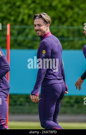 Enfield, Regno Unito. 6 giugno 2024. England Jack Grealish durante l'England Training session davanti all'amichevole International vs Islanda al Tottenham Hotspur Training Ground, Enfield, Inghilterra, Regno Unito il 6 giugno 2024 Credit: Every Second Media/Alamy Live News Foto Stock