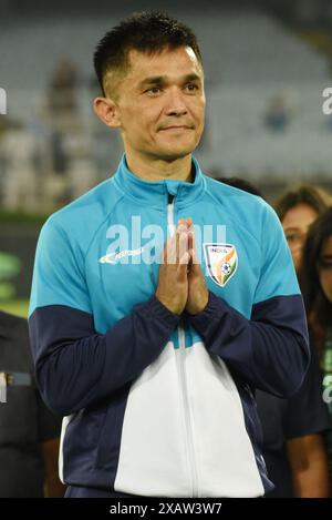 Kolkata, Ciudad de Mexico, India. 6 giugno 2024. Sunil Chhetri della National Indian Football Team, viene ricevuto durante una cerimonia di benvenuto dalla Federazione calcistica indiana prima dell'imminente partita dell'India contro l'Afghanistan. Il 6 giugno 2024 a Kolkata, India. (Credit Image: © Dipa Chakraborty/eyepix via ZUMA Press Wire) SOLO PER USO EDITORIALE! Non per USO commerciale! Foto Stock