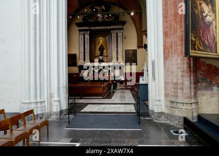 Cappella laterale presso la Cattedrale di nostra Signora ad Anversa Foto Stock