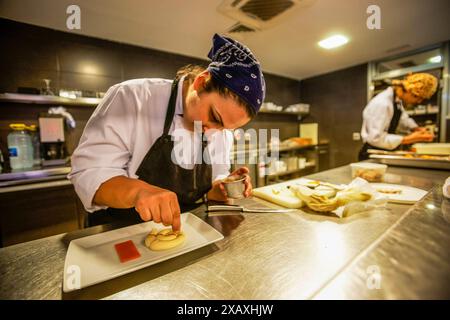 Ensaimada de Gelat. ensaimada e gelato, es Molí d'en Bou. Sa coma. Manacor. Maiorca. Isole Baleari. Spagna. Foto Stock