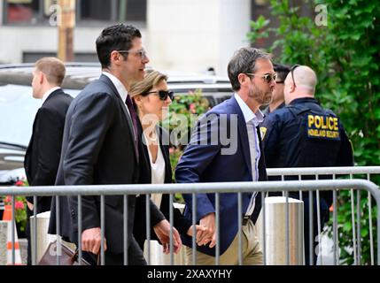 Wilmington, Stati Uniti. 9 giugno 2024. Hallie Biden arriva al J. Caleb Boggs Federal Building di Wilmington, Delaware per il quarto giorno del processo di Hunter Biden, che afferma di possedere illegalmente una pistola e mentire sul suo uso di droga quando ha acquistato l'arma nel 2018, giovedì 6 giugno 2024. - Restrizioni: NIENTE posta quotidiana. NESSUN giornale di New York o New Jersey o giornali entro un raggio di 75 miglia da New York City - foto di Ron Sachs/CNP/ABACAPRESS. COM credito: Abaca Press/Alamy Live News Foto Stock