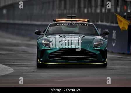 Montreal, Canada. 9 giugno 2024. Aston Martin FIA Safety Car. Campionato del mondo di Formula 1, Rd 9, Gran Premio del Canada, domenica 9 giugno 2024. Montreal, Canada. Crediti: James Moy/Alamy Live News Foto Stock