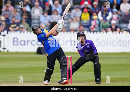 Bristol, Regno Unito, 9 giugno 2024. James Coles del Sussex ha battuto durante il Vitality Blast match T20 tra Gloucestershire e Sussex Sharks. Crediti: Robbie Stephenson/Gloucestershire Cricket/Alamy Live News Foto Stock