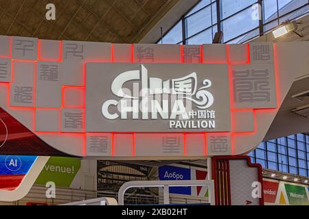 Belgrado, Serbia - 21 maggio 2024: Country China Pavilion alla Fiera Internazionale della tecnica e dei risultati tecnici UFI Industry Trade Fair Expo. Foto Stock