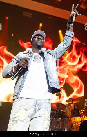 Milwaukee, Stati Uniti. 8 giugno 2024. Cantante Akon durante il Wiscansin Fest al Rave l'8 giugno 2024, a Milwaukee, Wisconsin (foto di Daniel DeSlover/Sipa USA) crediti: SIPA USA/Alamy Live News Foto Stock