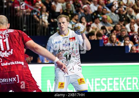 Omar Ingi Magnusson (SC Magdeburg, #14) GER, SC Magdeburg vs. Aalborg Handbold, Handball, EHF Champions League, Halbfinale 1, Saison 2023/2024, 08.06.2024 foto: Eibner-Pressefoto/Marcel von Fehrn Foto Stock