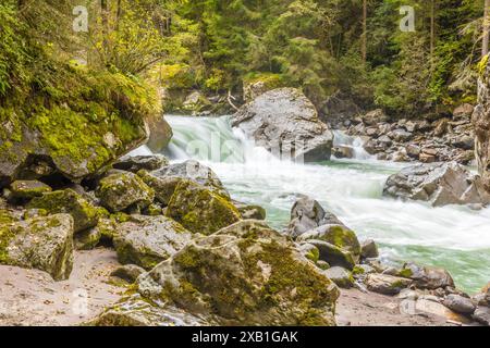 Geografia / viaggi, Austria, Tirolo, Oetz, rapide dell'Ache Oetztal nella Valle d'Oetz, DIRITTI-SUPPLEMENTARI-CLEARANCE-INFO-NOT-AVAILABLE Foto Stock