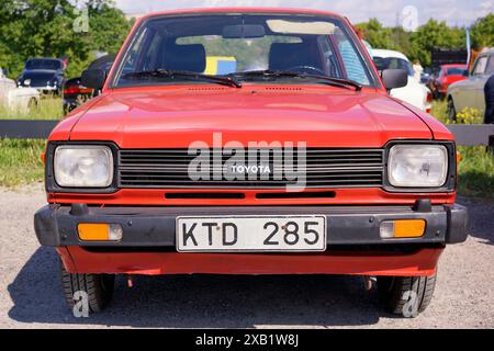 Vista frontale della Toyota Starlet Foto Stock