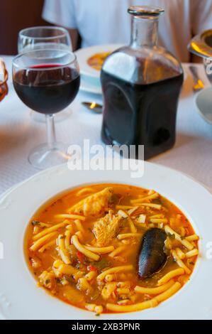 Zuppa di pesce. Foto Stock