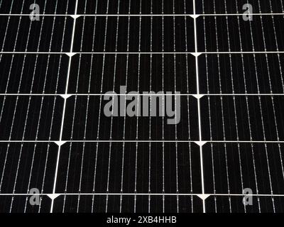 Pannello solare con compositi e tecnologia a gas per la penetrazione della luce solare Foto Stock