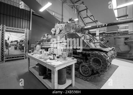 Bovington.Dorset.Regno Unito.25 febbraio 2024.il carro armato Sherman M4A2 del film (Fury) è in mostra al Tank Museum di Dorset Foto Stock