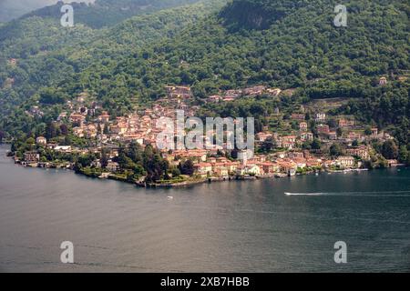 Vista del lago di Como in primavera Foto Stock