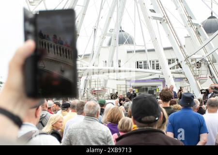 Nigel Farage che fa campagna a Clacton Foto Stock