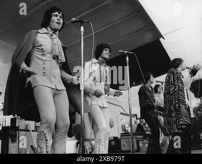 La musica del gruppo americano Osmonds durante il tour in Svezia Alan,Wayne,Merrill,Jey,Donny,Marie och jimmy Foto Stock