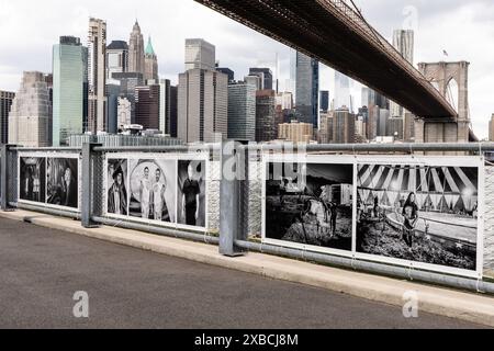 Brooklyn, Stati Uniti. 11 giugno 2024. Mostra fotografica Photoville al Brooklyn Bridge Park di New York. (Foto di Michael Brochstein/Sipa USA) credito: SIPA USA/Alamy Live News Foto Stock