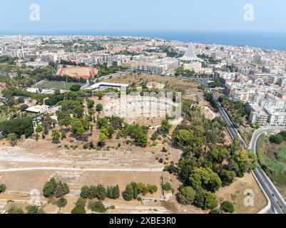 L'Anfiteatro Romano di Siracusa è una delle costruzioni più rappresentative dell'epoca imperiale romana. Foto Stock