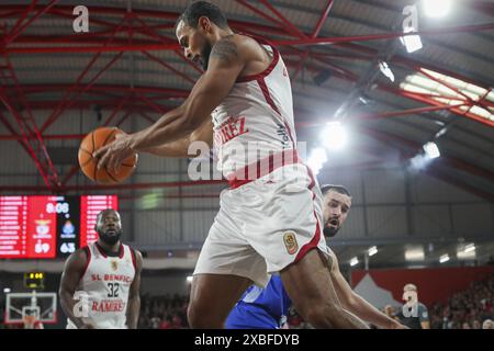 Lisbona, 10/06/2024 - lo Sport Lisboa e Benfica sono stati incoronati 2023/24 campioni nazionali di basket questo pomeriggio dopo aver battuto il Futebol Clube do Porto al Pavilhão da Luz di Lisbona Foto Stock