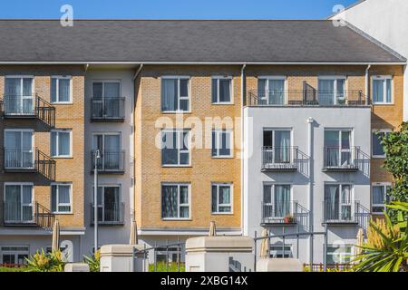 Blocco di appartamenti a Fulham, Londra, Inghilterra Foto Stock