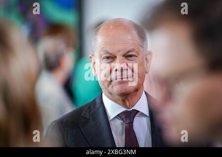 Berlino, Germania. 12 giugno 2024. Il Cancelliere federale Olaf Scholz (SPD) partecipa alla riunione del Gabinetto federale. Crediti: Kay Nietfeld/dpa/Alamy Live News Foto Stock