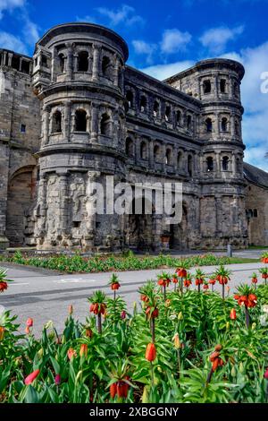 Geografia / viaggi, Germania, Renania-Palatinato, Treviri, porta Nigra, porta della città romana, ULTERIORI DIRITTI-INFORMAZIONI-INFORMAZIONI-NON-DISPONIBILI Foto Stock