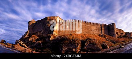 Fortezza di Belgorod-Dniester dall'estuario di Dniester. Regione di Odessa, Ucraina Foto Stock