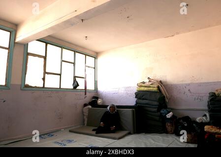 Una scuola ad al-Hasaka, nel nord-est della Siria, che viene utilizzata come campo per gli sfollati interni (IDP), 2019 Foto Stock