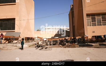 Una scuola ad al-Hasaka, nel nord-est della Siria, che viene utilizzata come campo per gli sfollati interni (IDP), 2019 Foto Stock