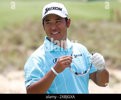 Pinehurst, Stati Uniti. 12 giugno 2024. Il Giappone Hideki Matsuyama reagisce durante un round di allenamento al 124° campionato di golf U.S. Open al Pinehurst Resort & Country Club di Pinehurst, N.C. mercoledì 12 giugno 2024. Foto di John Angelillo/UPI credito: UPI/Alamy Live News Foto Stock