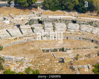 L'Anfiteatro Romano di Siracusa è una delle costruzioni più rappresentative dell'epoca imperiale romana. Foto Stock