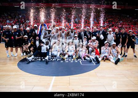 Real Madrid, campione del campionato 23-24, UCAM Murcia CB vs UNICAJA Baloncesto Málaga, acb, Endesa Basketball League, terza partita finale di playoff, Palacio de Deportes de Murcia regione di Murcia Spagna 12 giugno 2024 Foto Stock