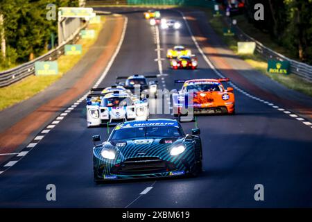 91 BOVET Claude (gbr), McDonald David (gbr), Blackthorn, Aston Martin Vantage GT3 Evo, GT3, #91, azione durante la Road to le Mans 2024, 3° round della Michelin le Mans Cup 2024, sul circuito des 24 Heures du Mans, dal 12 al 15 giugno 2024 a le Mans, Francia Foto Stock