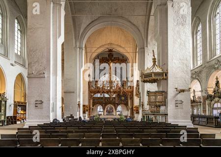 Dom zu Lübeck Innenraum des Lübecker Dom, Hansestadt Lübeck, Schleswig-Holstein, Deutschland Lübeck Cathedral Interior, Hanseatic City of Lübeck, Schl Foto Stock