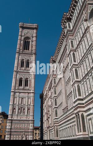 Italia, Truscania, Firenze, Cattedrale S M del Fiore e Belfry Giotto Foto Stock