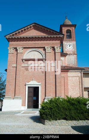 Italia, Piemonte, regione Langhe, Grinzane Cavour, Chiesa adiacente al Castello Foto Stock