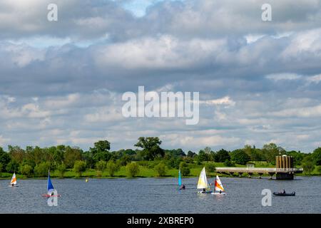 Bacino idrico di Alton vicino a Ipswich, Suffolk, Inghilterra Foto Stock