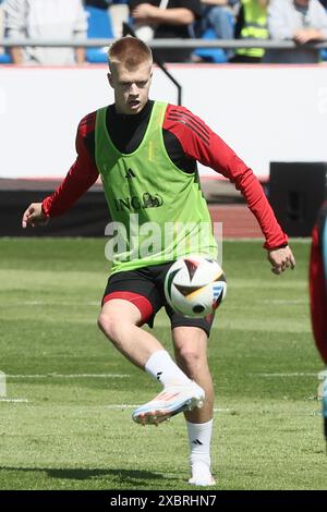 Freiberg, Germania. 13 giugno 2024. Arthur Vermeeren, in Belgio, raffigurato durante una sessione di allenamento della nazionale belga di calcio Red Devils, giovedì 13 giugno 2024 nel loro campo base a Freiberg am Neckar, in Germania, in preparazione dei Campionati europei di calcio UEFA Euro 2024. I Red Devils giocano nel gruppo F ai Campionati europei di Europa 2024 in Germania. BELGA PHOTO BRUNO FAHY credito: Belga News Agency/Alamy Live News Foto Stock