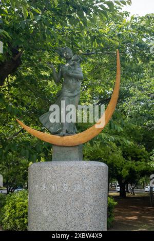 Statua di una preghiera per la pace nel Peace Memorial Park di Hiroshima in Giappone Foto Stock