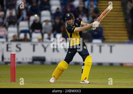 Ashton Turner di Durham ha battuto durante il Vitality T20 Blast match tra Durham e Leicestershire Foxes al Seat Unique Riverside, Chester le Street, mercoledì 12 giugno 2024. (Foto: Mark Fletcher | mi News) crediti: MI News & Sport /Alamy Live News Foto Stock