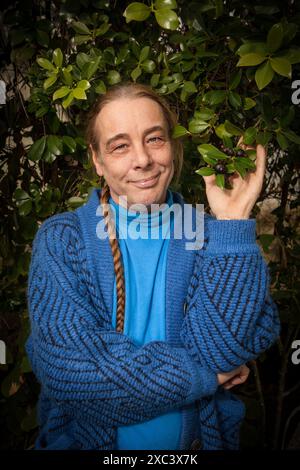 L'esperto di giardinaggio BOB FLOWERDEW a casa Foto Stock