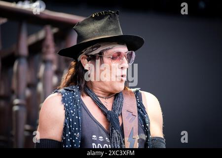 Trondheim, Norvegia. 6 giugno 2024. Il chitarrista Ryan Roxie si esibisce dal vivo con la cantante americana Alice Cooper durante il festival musicale norvegese Trondheim Rocks 2024 a Trondheim Foto Stock