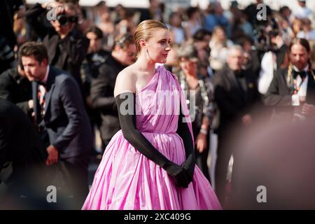 CANNES, FRANCIA - 23 MAGGIO: Greta Gerwig partecipa al Red carpet de l'amour Ouf al Festival de Cannes 2024, a Cannes, Francia (foto di Giovanna Foto Stock