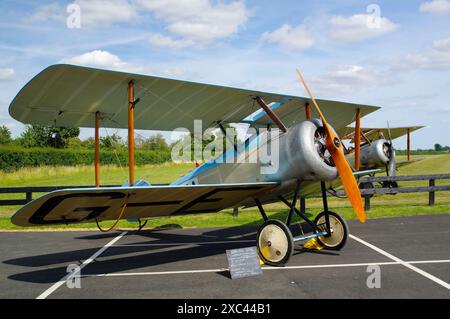 Shuttleworth, Collezione, Sopwith. Dove, riproduzione, G-EAGA, Old Warden, Biggleswade, Bedfordshire, Inghilterra, Regno Unito. Foto Stock