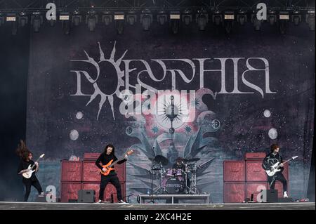 Donington, Regno Unito. 13 giugno 2024. Polyphia scalda la folla del palco principale al Download festival. Cristina Massei/Alamy notizie in diretta Foto Stock