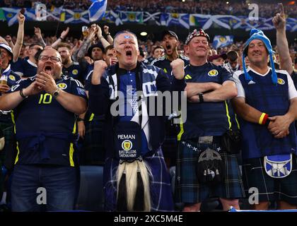 Monaco, Germania. 14 giugno 2024. Tifosi scozzesi durante la partita dei Campionati europei UEFA all'Allianz Arena di Monaco. Il credito per immagini dovrebbe essere: David Klein/Sportimage Credit: Sportimage Ltd/Alamy Live News Foto Stock