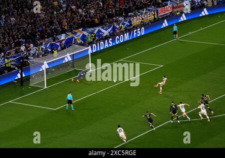 Il tedesco Kai Havertz segna il terzo gol della partita dal punto di rigore durante la partita UEFA Euro 2024 del gruppo A alla Monaco Football Arena di Monaco, Germania. Data foto: Venerdì 14 giugno 2024. Foto Stock