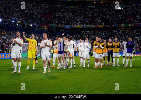 Monaco, Germania. 14 giugno 2024. La nazionale tedesca che celebra la vittoria durante la partita di UEFA Euro 2024 tra Germania e Scozia, gruppo A, data 1, giocata all'Allianz Arena Stadium il 14 giugno 2024 a Monaco di Baviera, Germania. (Foto di Bagu Blanco/PRESSINPHOTO) credito: PRESSINPHOTO SPORTS AGENCY/Alamy Live News Foto Stock