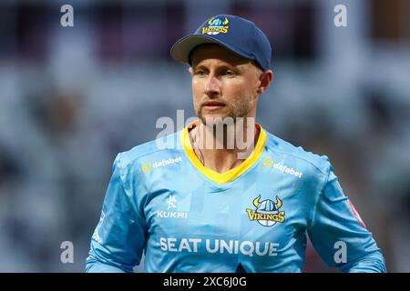 Joe Root, girato a Birmingham il 14 giugno 2024 durante il Vitality Blast match tra Warwickshire Bears e Yorkshire Vikings, a Warwickshire Cou Foto Stock