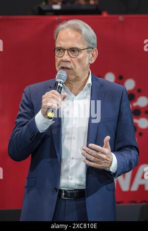 Georg Maier, Thüringer Minister für Inneres und Kommunales bei der Eröffnung der TT Finals Deutsche Tischtennis Meisterschaften in der Messehalle Erfurt *** Georg Maier, Ministro degli interni e degli affari municipali della Turingia, all'apertura delle finali TT dei Campionati tedeschi di ping pong presso il centro espositivo di Erfurt Thüringen Deutschland, Germania 20240615- DSF2974 Foto Stock